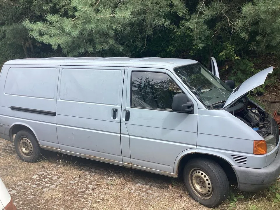 Volkswagen T4