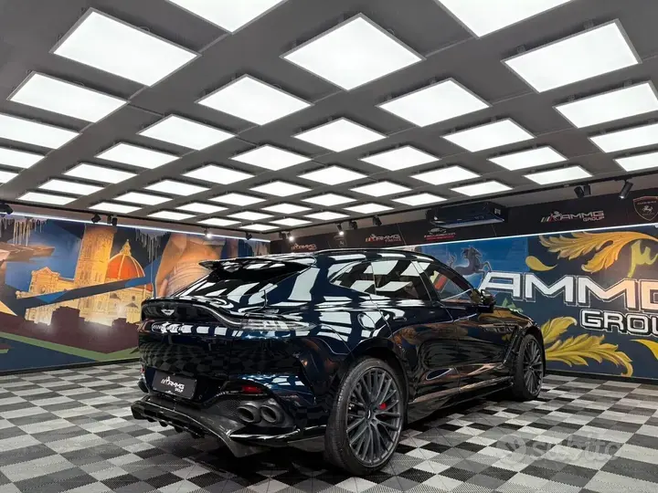Aston Martin Dbx 2023 photo 4