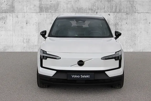 Volvo Ex30 2024 photo 2