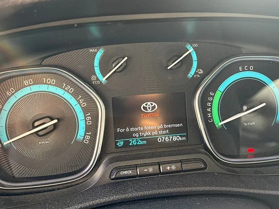 Toyota Proace 2021 photo 2