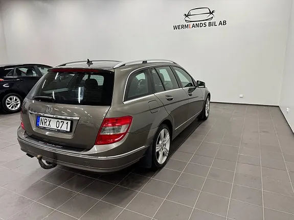 Mercedes-Benz C180 2010 photo 4