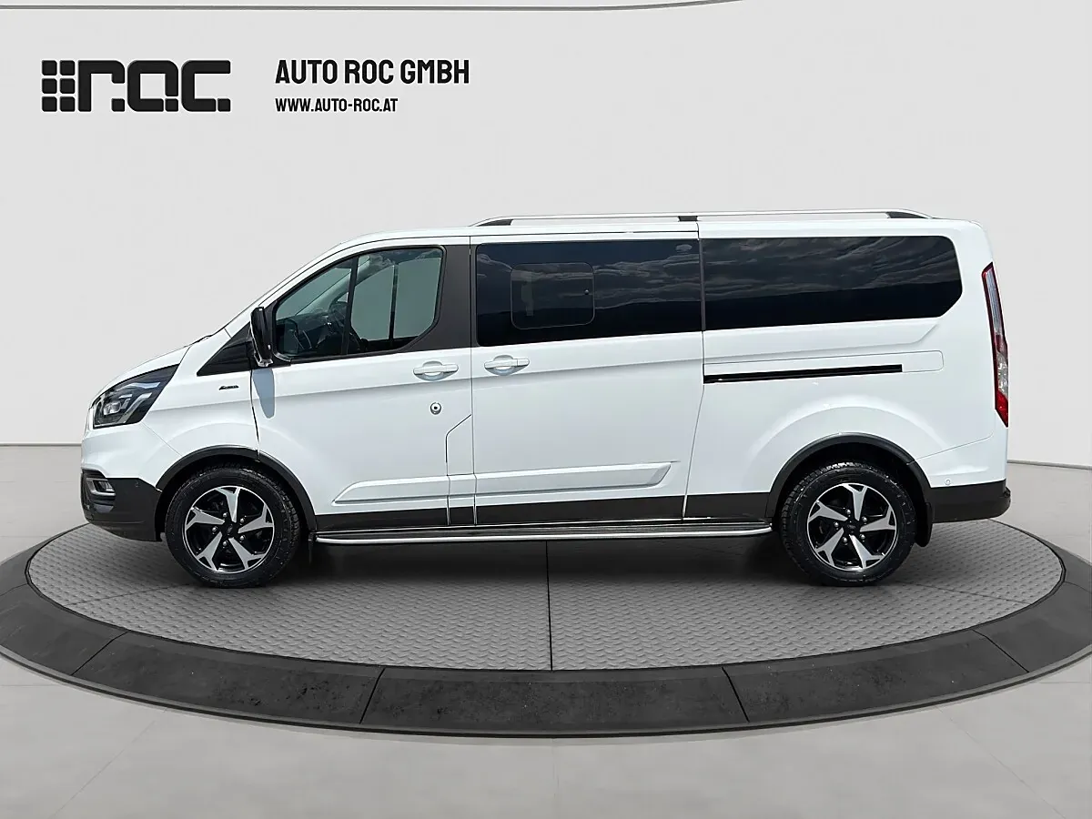 Ford Tourneo 2023 photo 2