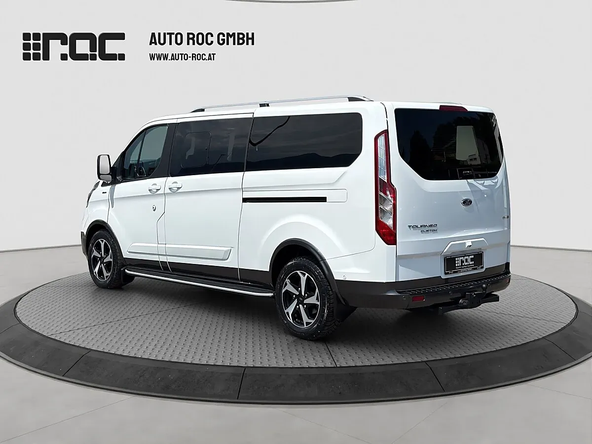 Ford Tourneo 2023 photo 3