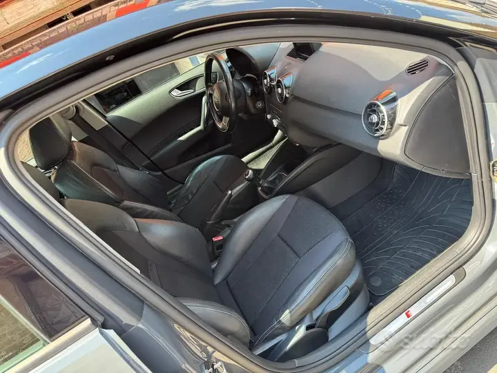 Audi A1 2015 photo 2