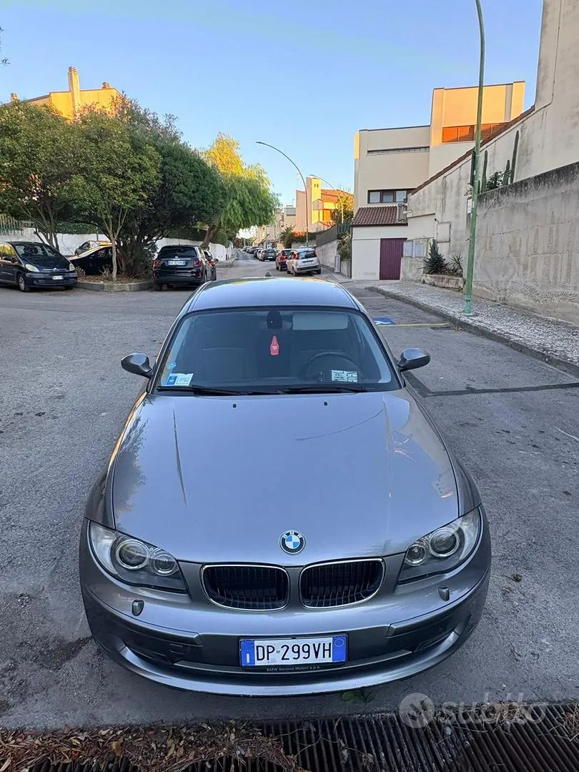 BMW 1 Series 2008 photo 2