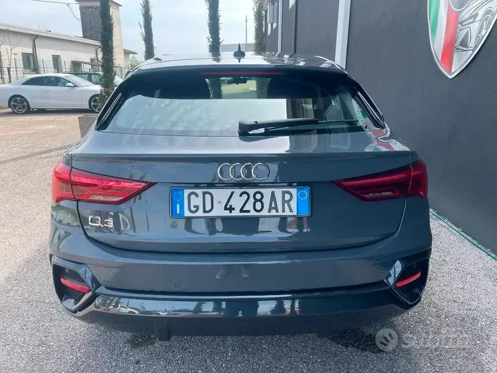 Audi Q3 2020 photo 3