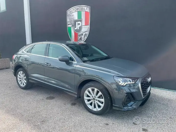 Audi Q3 2020 photo 5