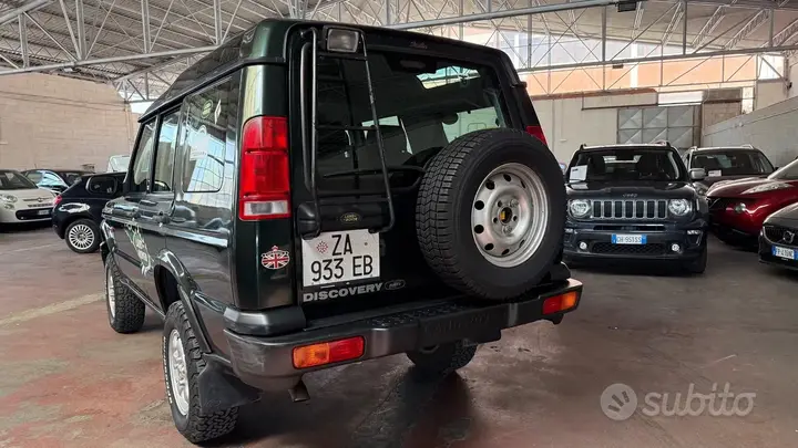 Land Rover Discovery 2001 photo 4