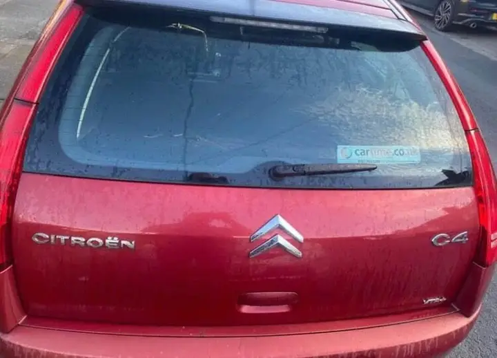 Citroen C4 2010 photo 4