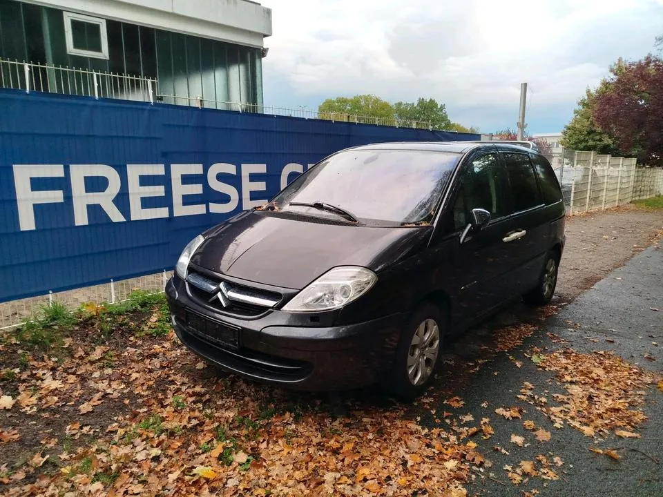 Citroen C8