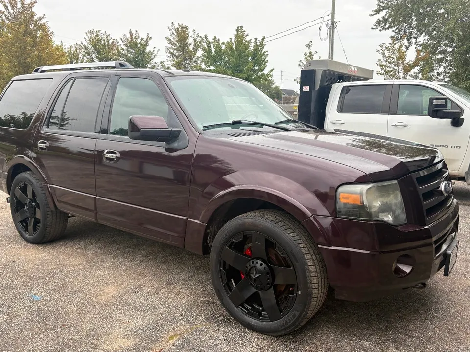 Ford Expedition 2010 photo 3