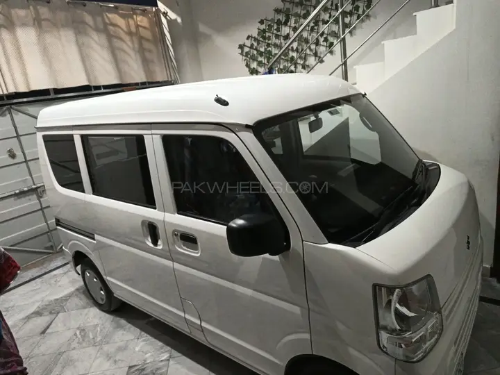Suzuki Every 2025