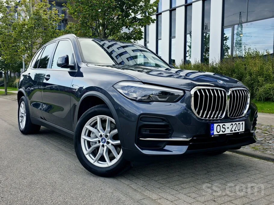 BMW X5 2021 photo 4