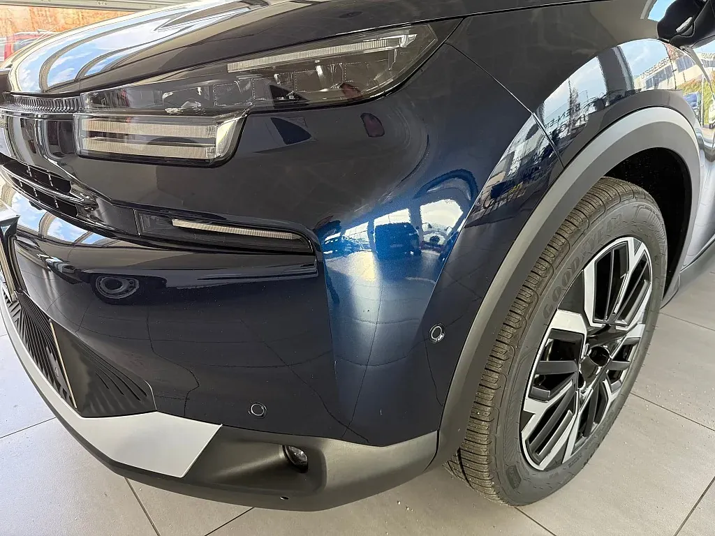 Citroen C4 2025 photo 2