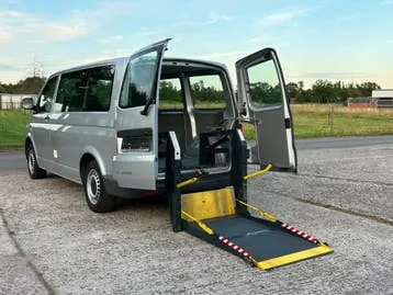 Volkswagen Transporter 2012 photo 2