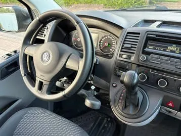 Volkswagen Transporter 2012 photo 3