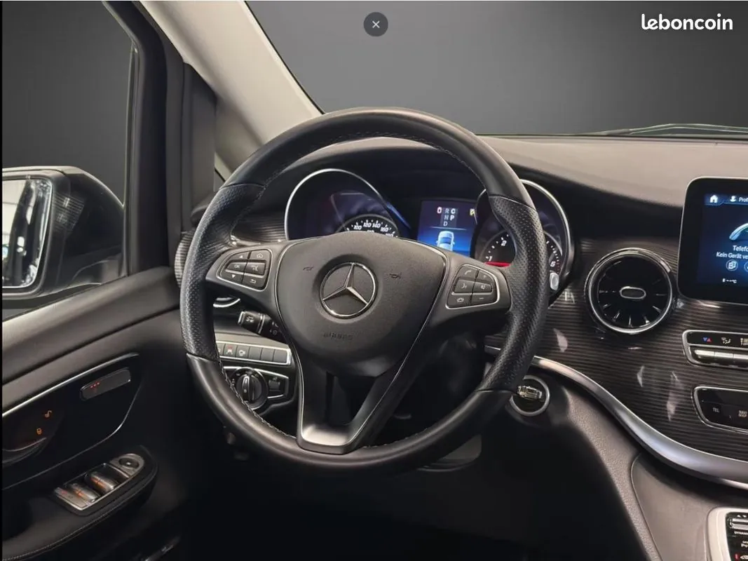 Mercedes-Benz V 2024 photo 4