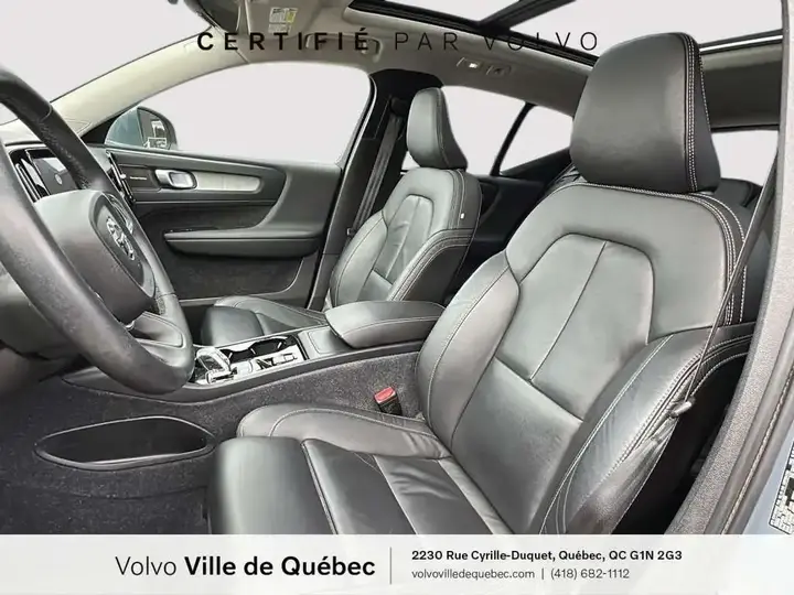 Volvo Xc40 2023 photo 2