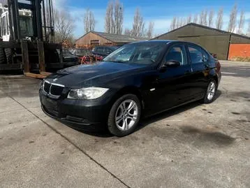 BMW 318I Van