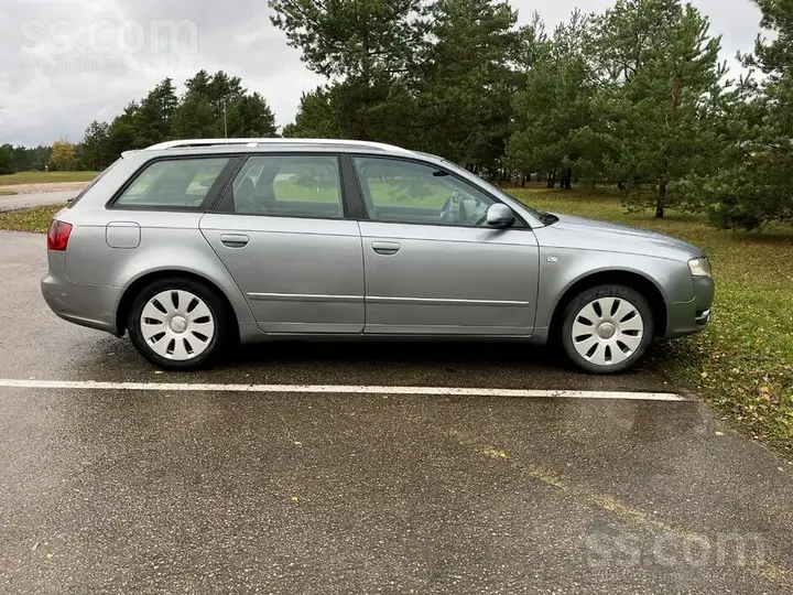Audi A4 Avant 2006 photo 2