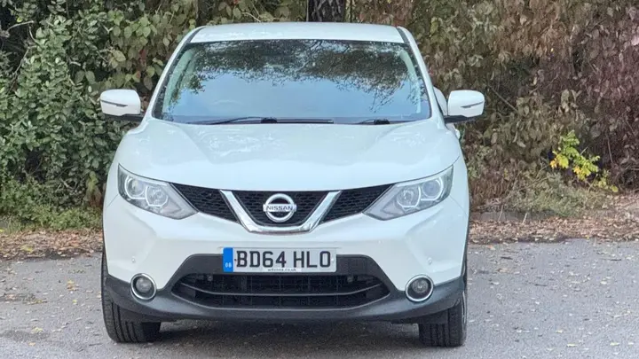 Nissan Qashqai 2015 photo 2
