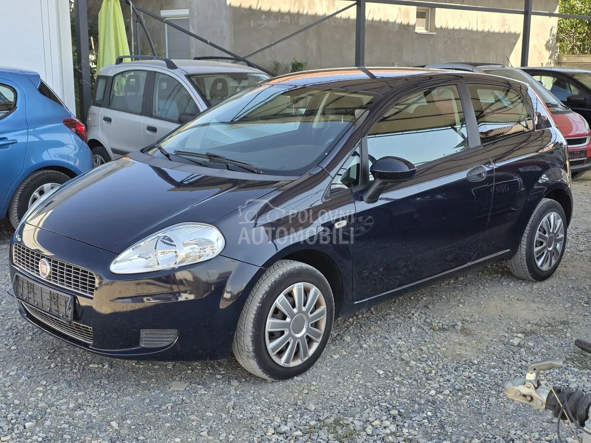 Fiat Grande Punto 2009 photo 5