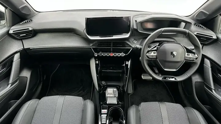 Peugeot E-208 2026 photo 4