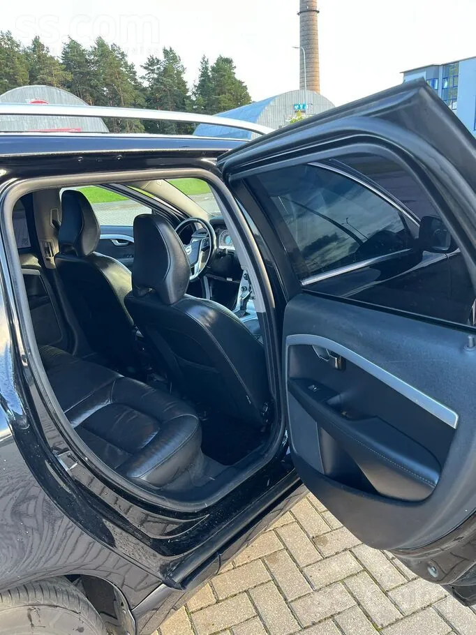 Volvo V70 2013 photo 4