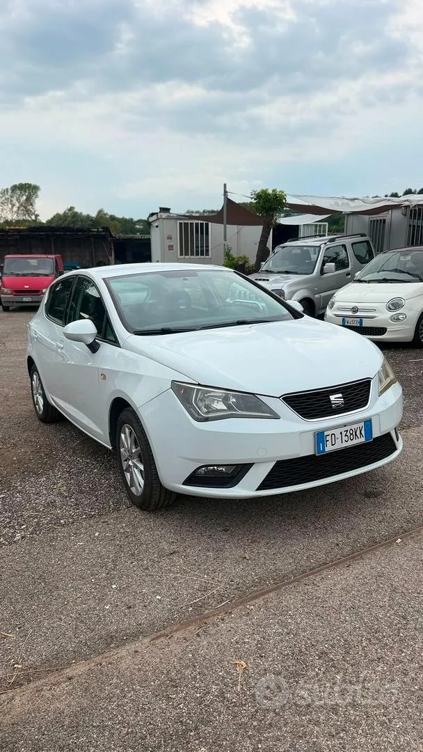 Seat Ibiza 2016 photo 4