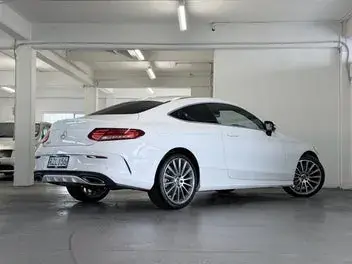 Mercedes-Benz C200 2017 photo 4