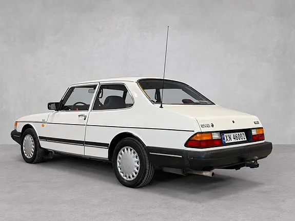 Saab 900 1989 photo 5