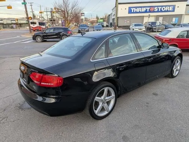 Audi A4 2011 photo 5