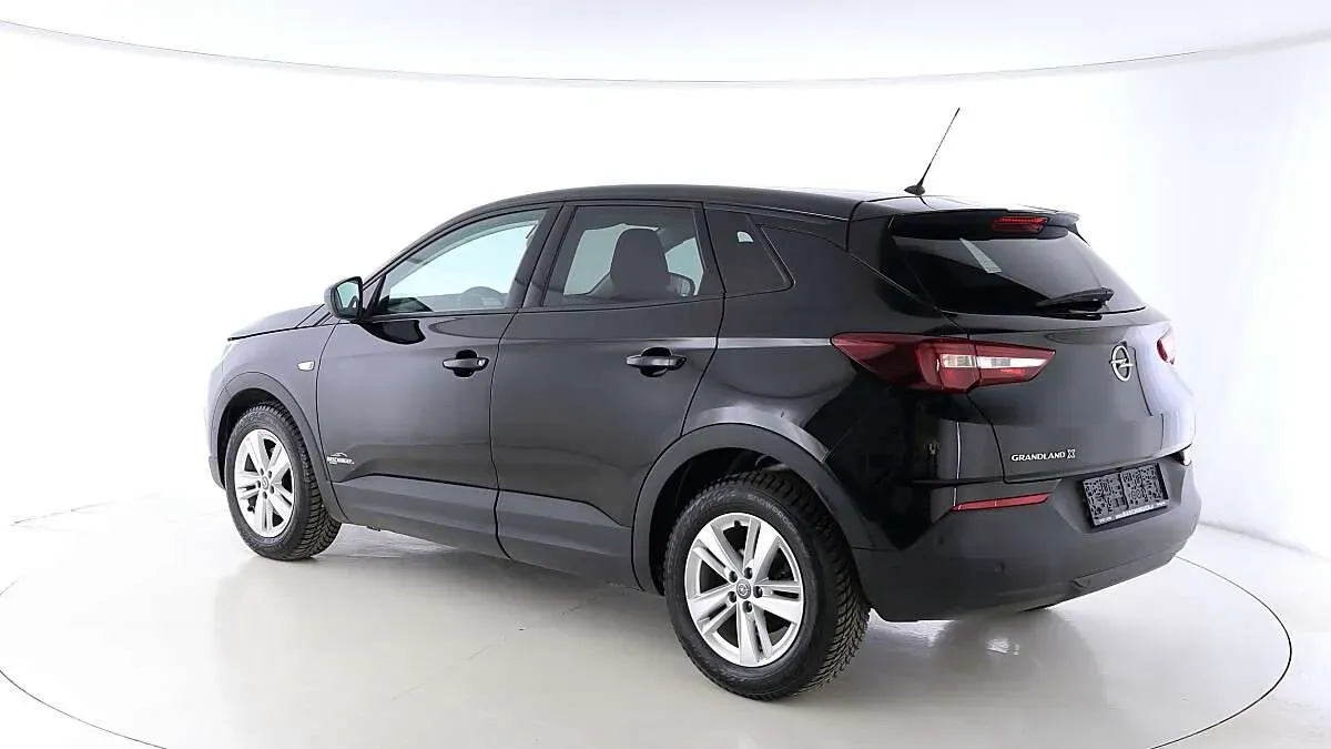 Opel Grandland X 2019 photo 3