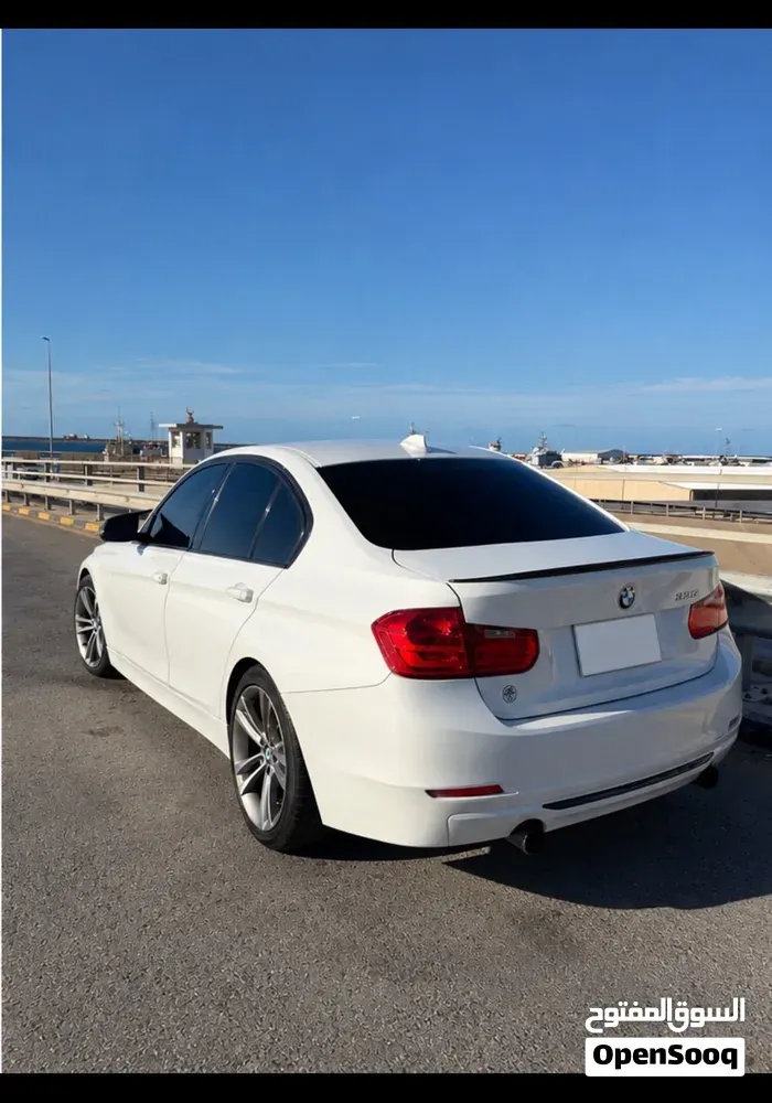 BMW 3 Series 2014 photo 2