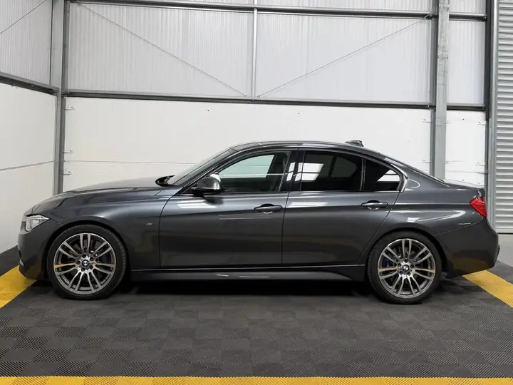 BMW 3 Series 2015 photo 5