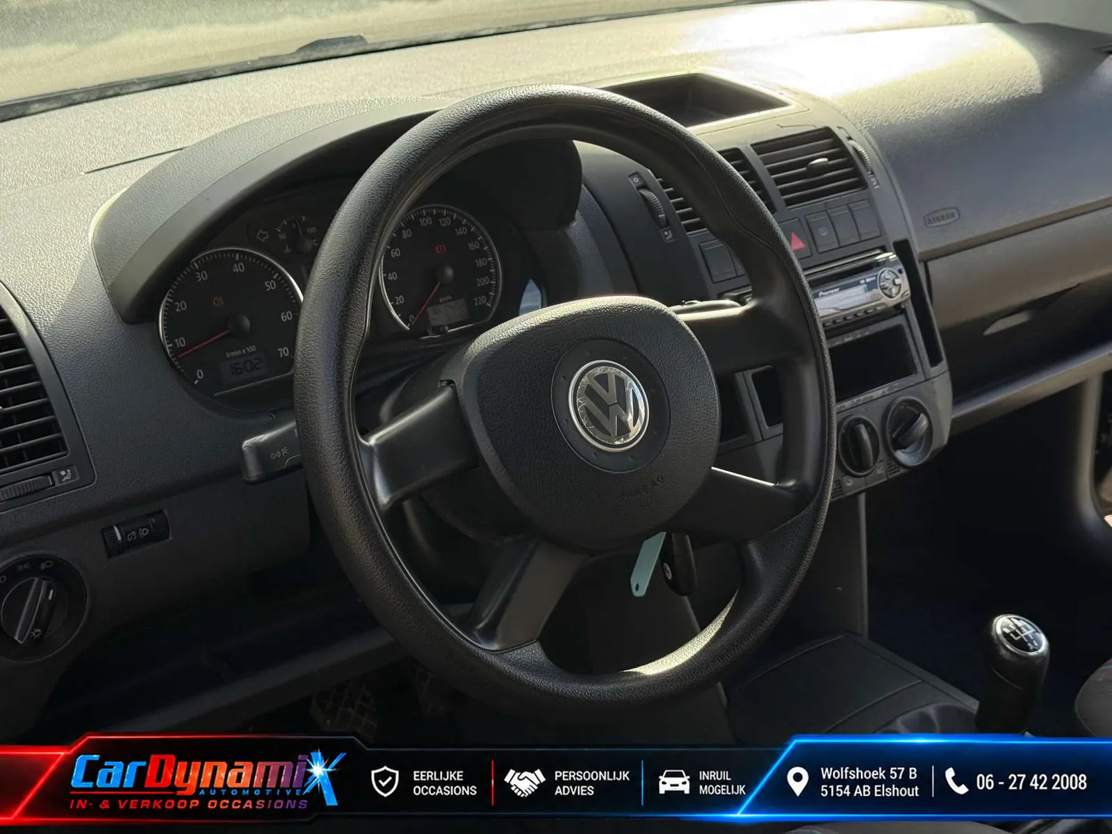 Volkswagen Polo 2005 photo 2
