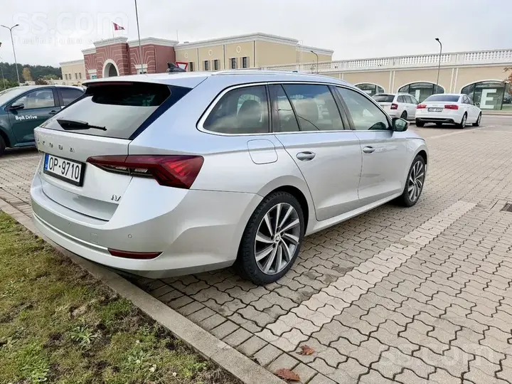 Skoda Octavia 2021 photo 4