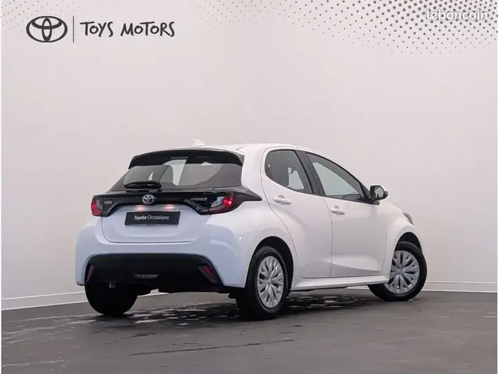 Toyota Yaris 2021 photo 4