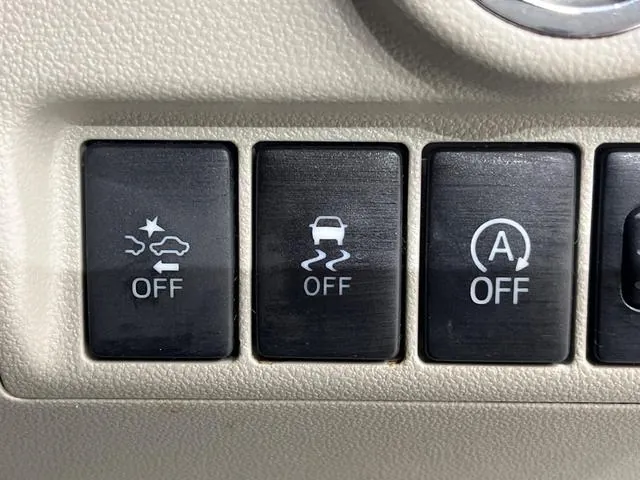 Daihatsu Molve Xsii 2017 photo 5
