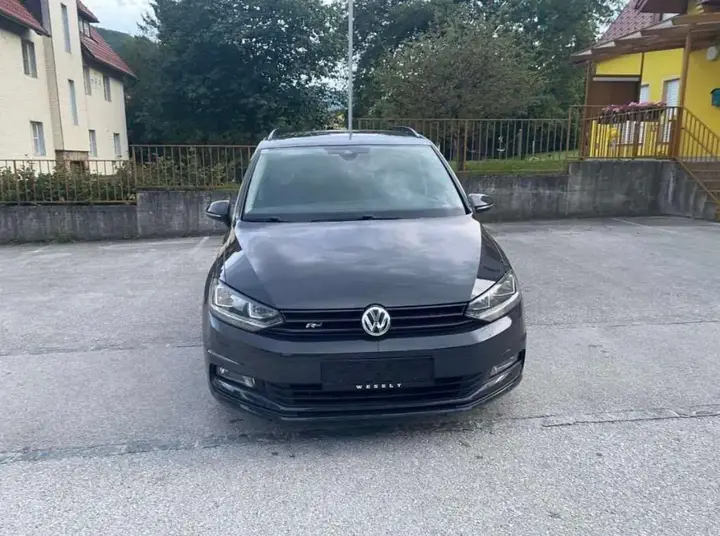 Volkswagen Touran 2016 photo 3