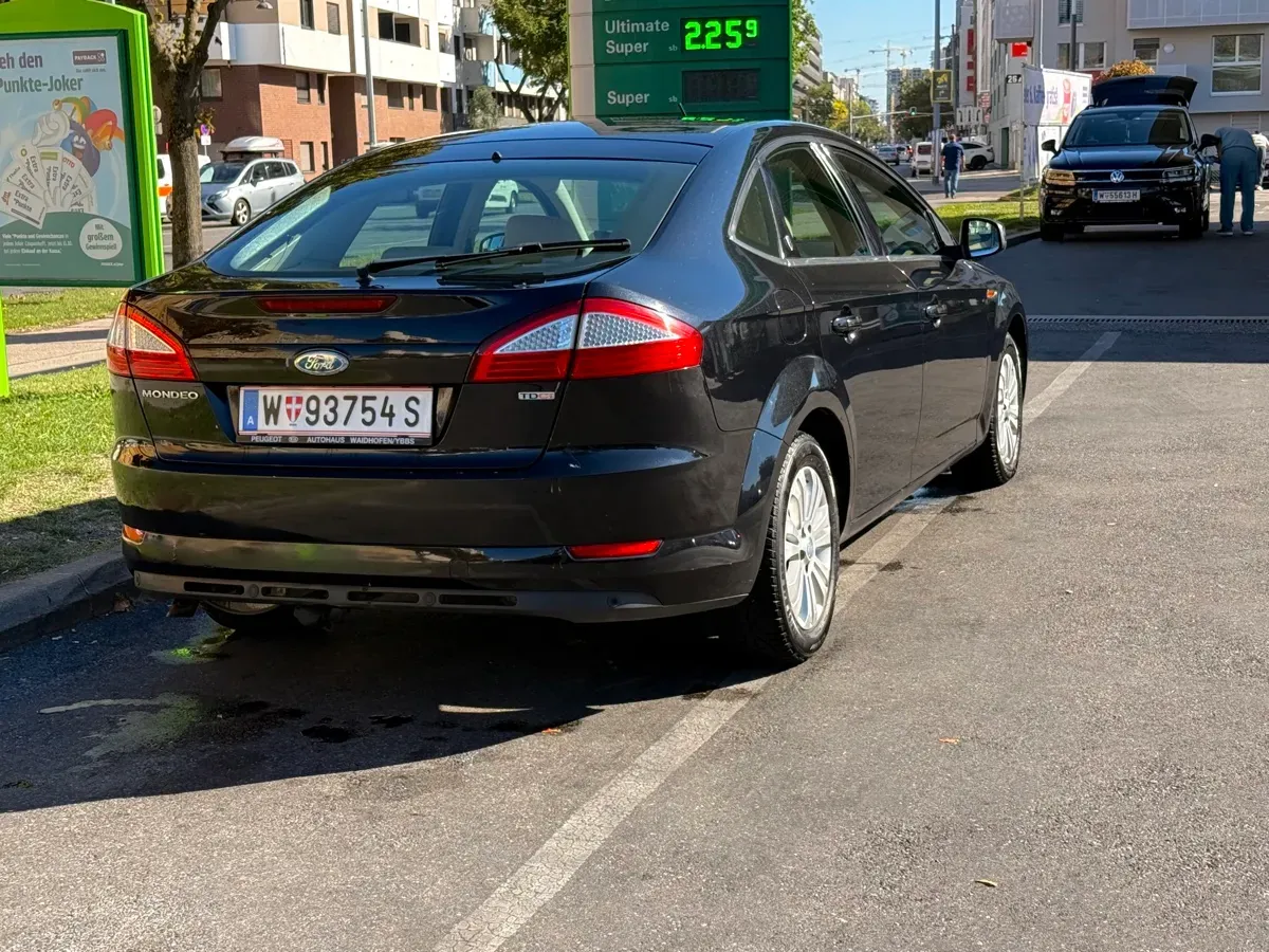 Ford Mondeo 2009 photo 2