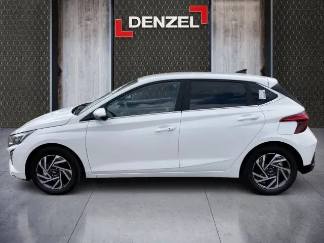 Hyundai I20 photo 2