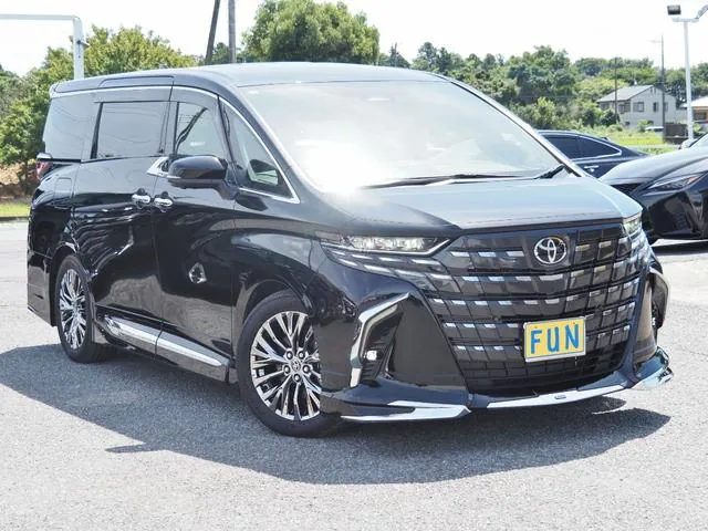 Toyota Alphard 2025 photo 3