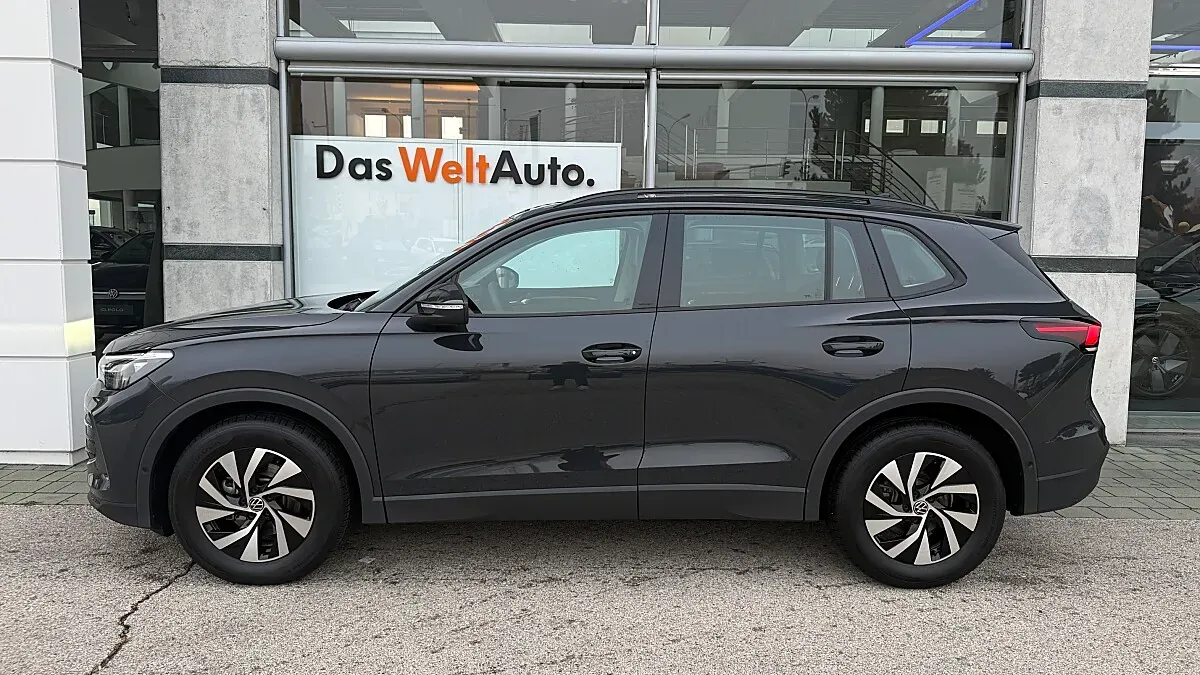 Volkswagen Tiguan 2026 photo 2