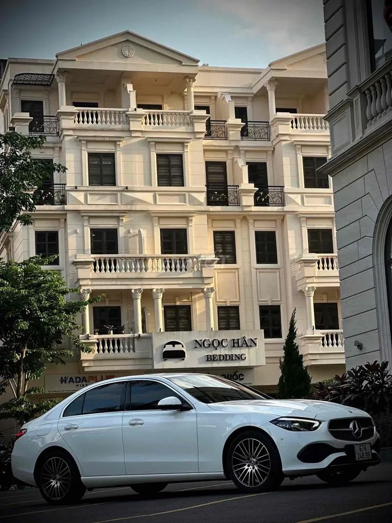 Mercedes-Benz C-Class 2023 photo 4