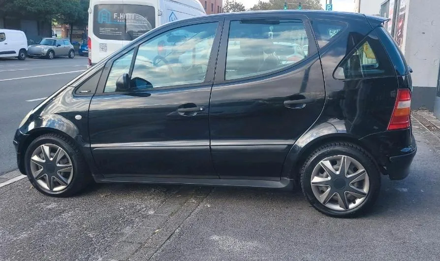 Mercedes-Benz A 160