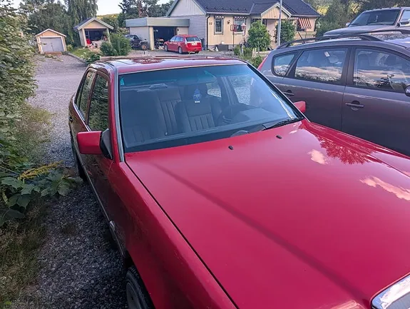 Mercedes-Benz 230 E 1992 photo 3