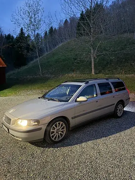 Volvo V70 2001 photo 5