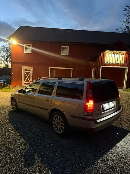 Volvo V70 2001 photo 4