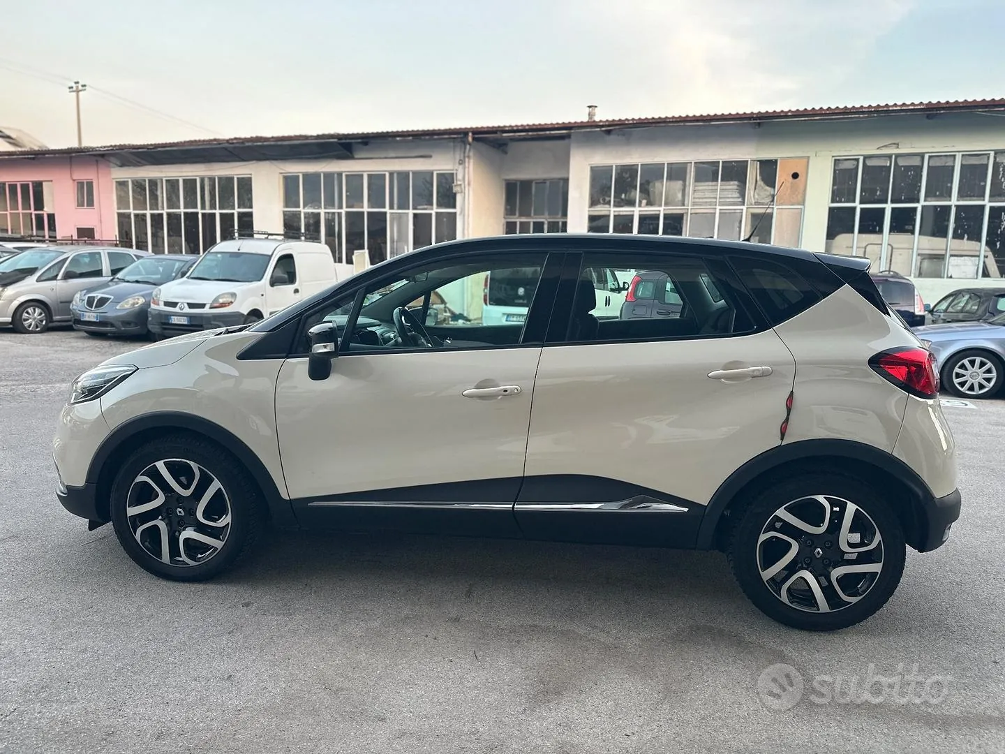 Renault Captur 2017 photo 4